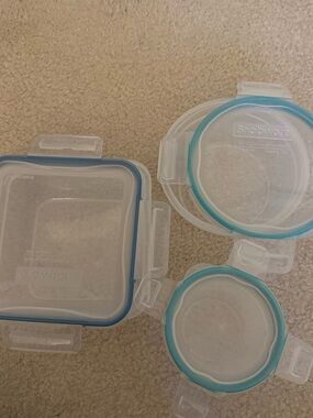 Blue-Trim Food Storage Container Set - Clear Plastic Dinnerware
